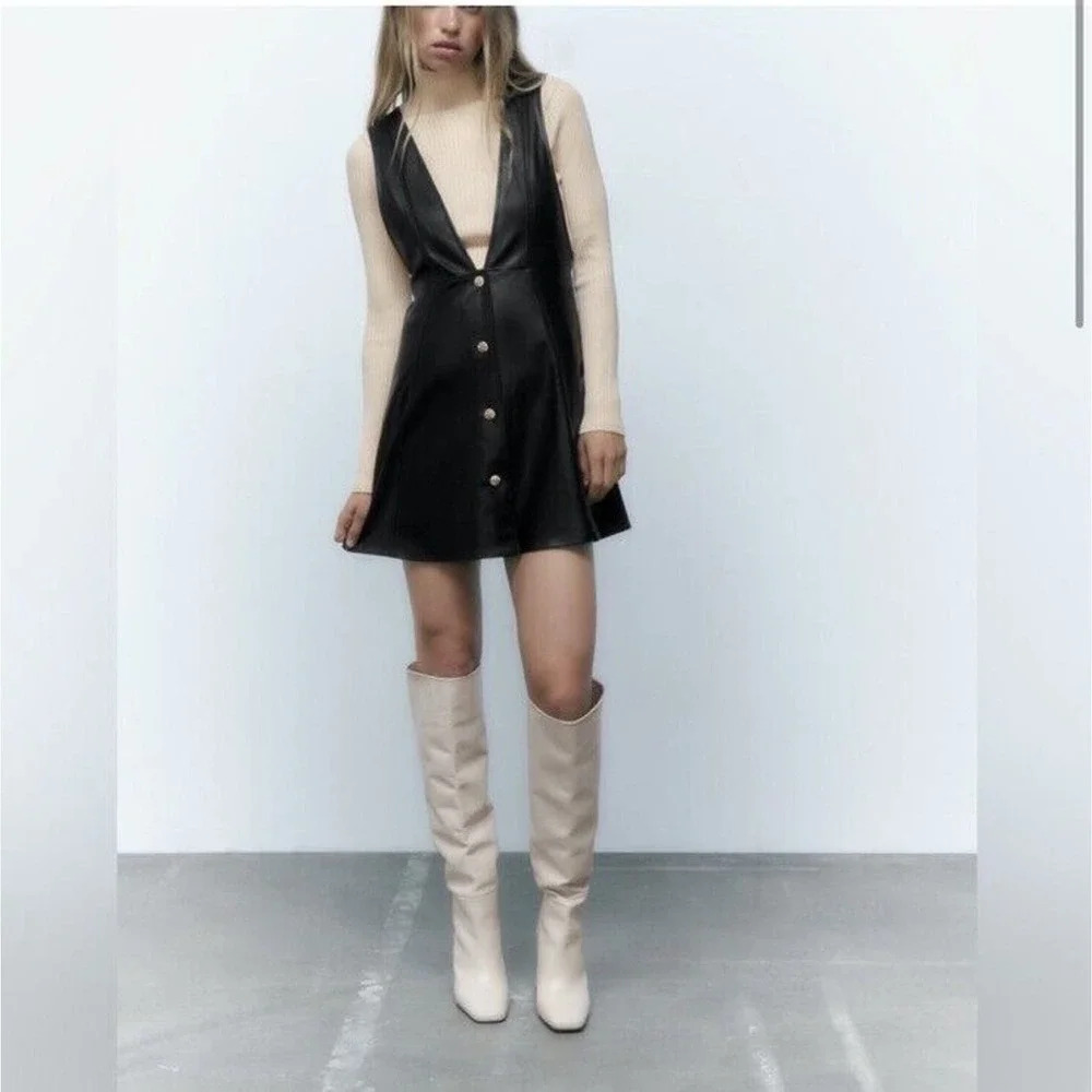 Zara Faux Leather Pinafore Mini Dress Pearls Pockets Layering Women’s Size Small